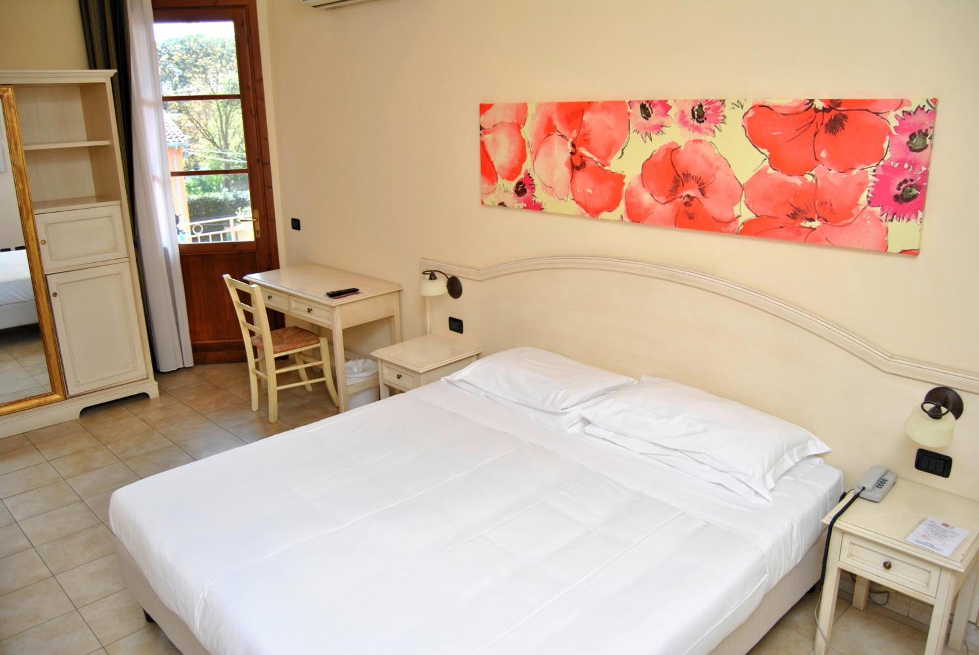 Hotel Sextum Bientina Exterior photo